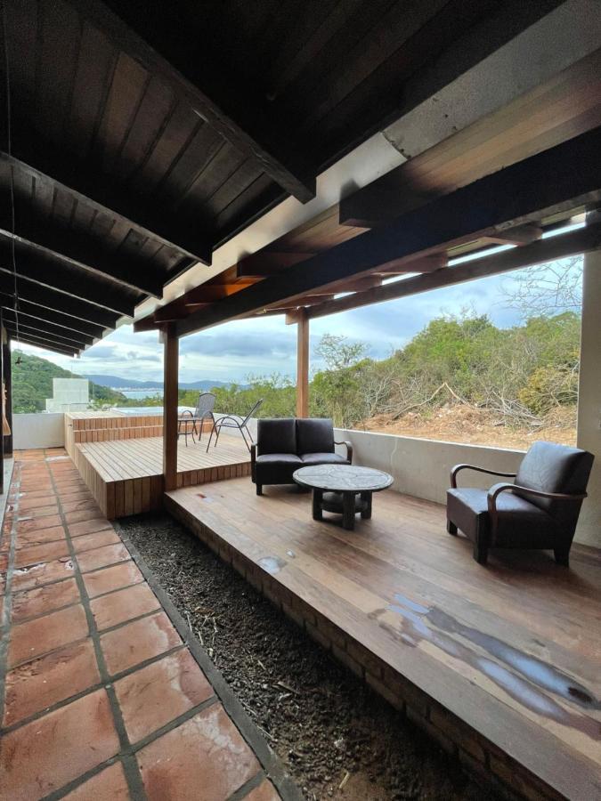 Casa Marrom Bombinhas